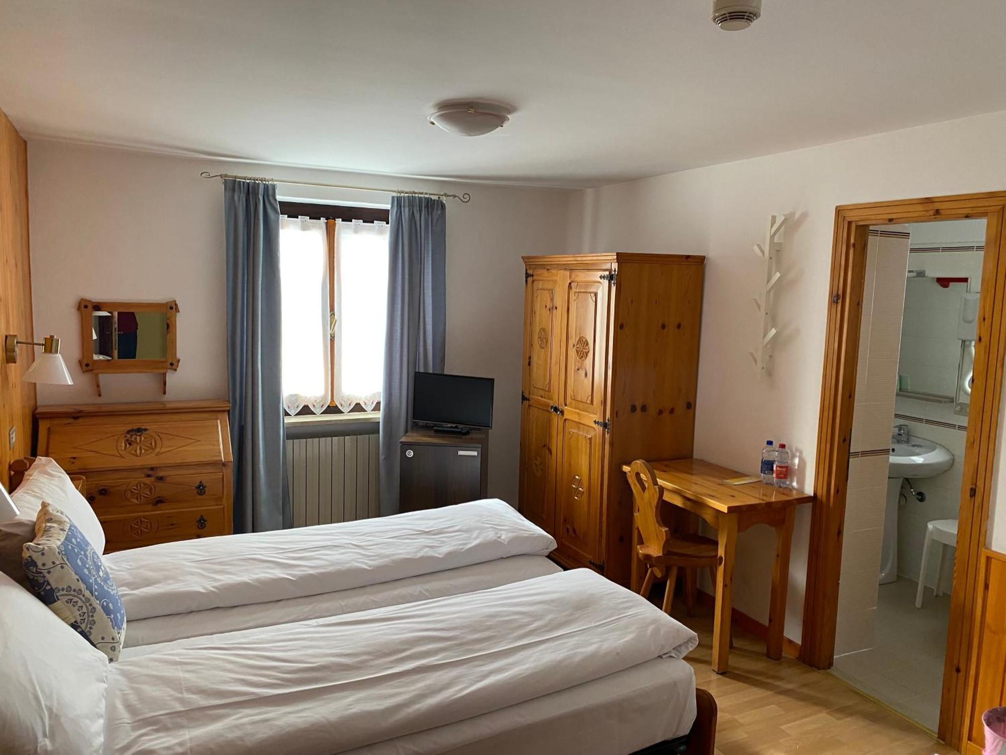Hotel Col Serena Étroubles Extérieur photo